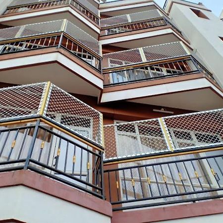 Hotel Holiday Hush Haven Shillong Exterior foto